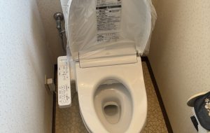 TOTO　トイレ　ピュアレストQR