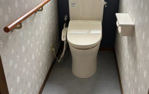 TOTO　ピュアレストQR　トイレ