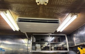 ダイキン　パッケージエアコン天吊り型