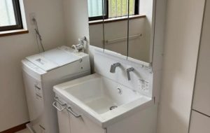 TOTO　洗髪洗面化粧台　サクア750　取替事例