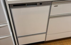 リンナイ　食器洗い乾燥機　RSW-F403C-SV