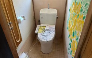 TOTO　トイレ　ピュアレストQR